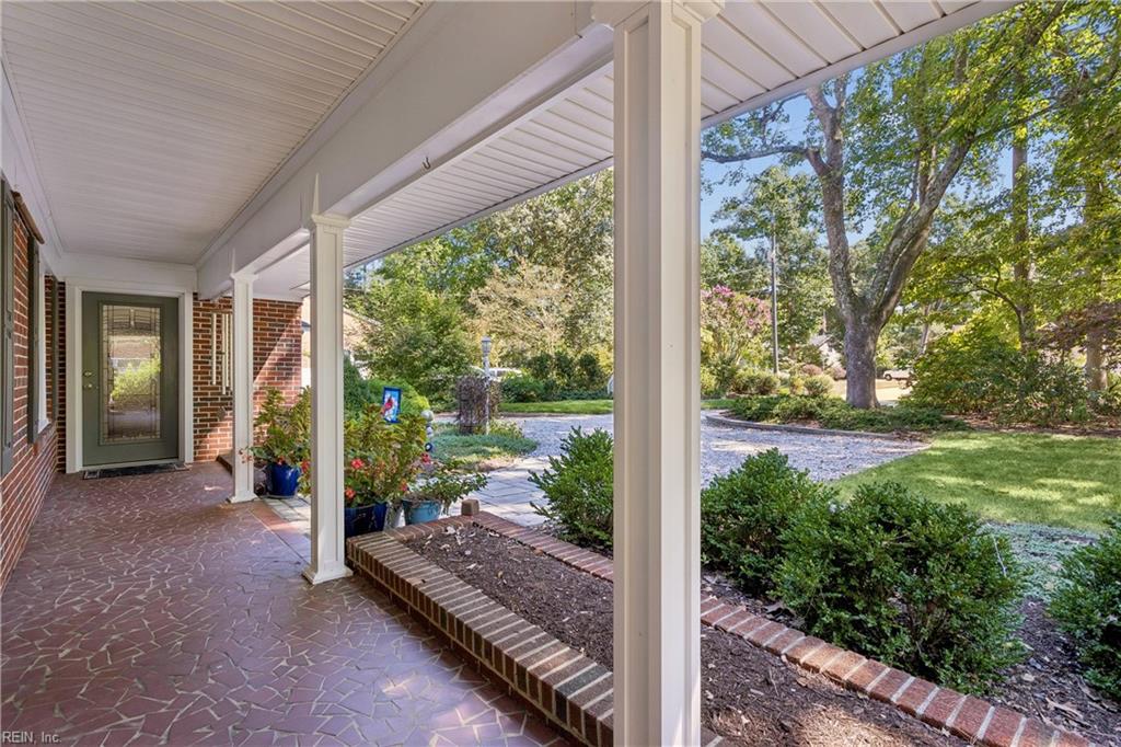 208 Nelson District Road Yorktown VA 23692