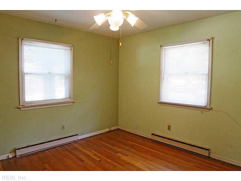 118 Pocahontas Drive Newport News VA 23602