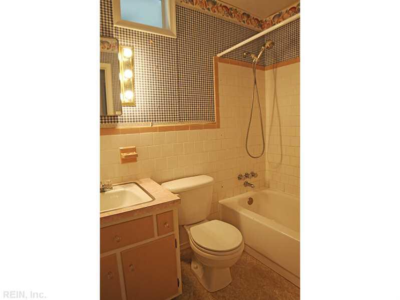 118 Pocahontas Drive Newport News VA 23602