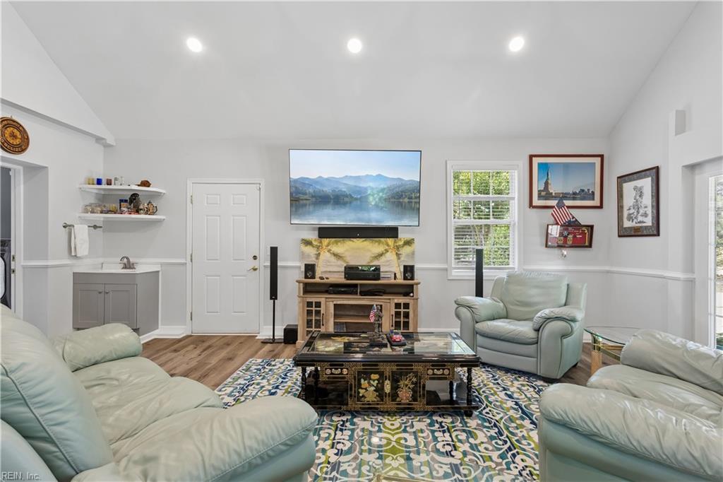 327 Deep Creek Road Newport News VA 23606