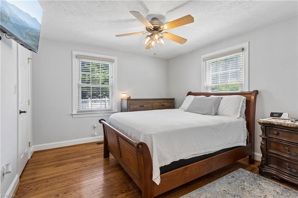 327 Deep Creek Road Newport News VA 23606