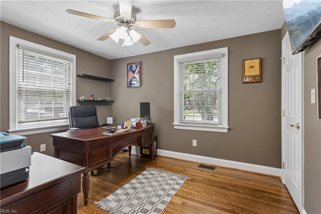 327 Deep Creek Road Newport News VA 23606