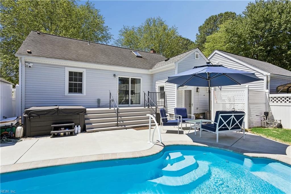 327 Deep Creek Road Newport News VA 23606