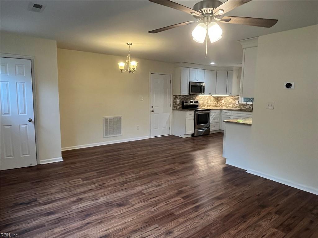 408 Chowan Place Newport News VA 23608