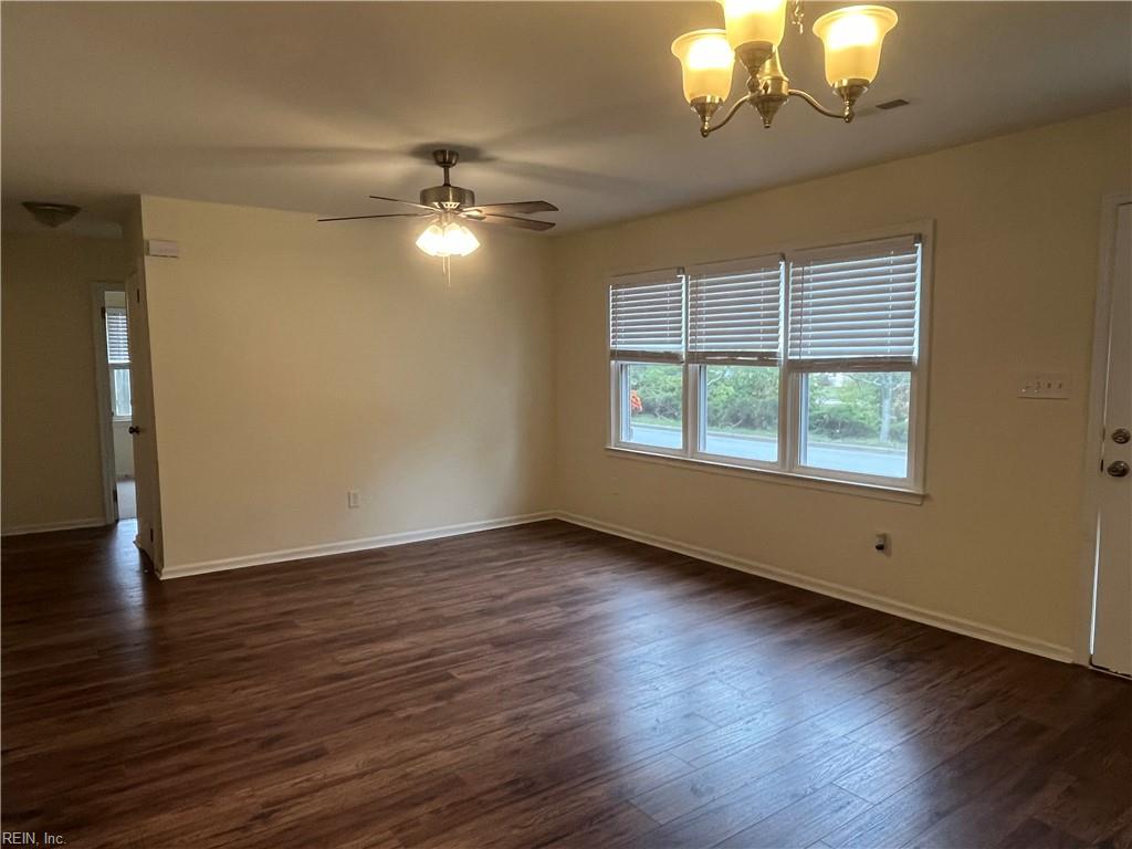 408 Chowan Place Newport News VA 23608