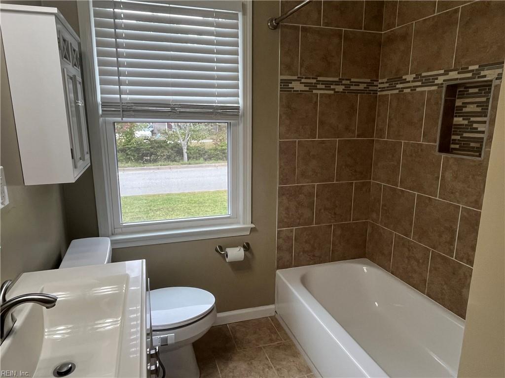 408 Chowan Place Newport News VA 23608