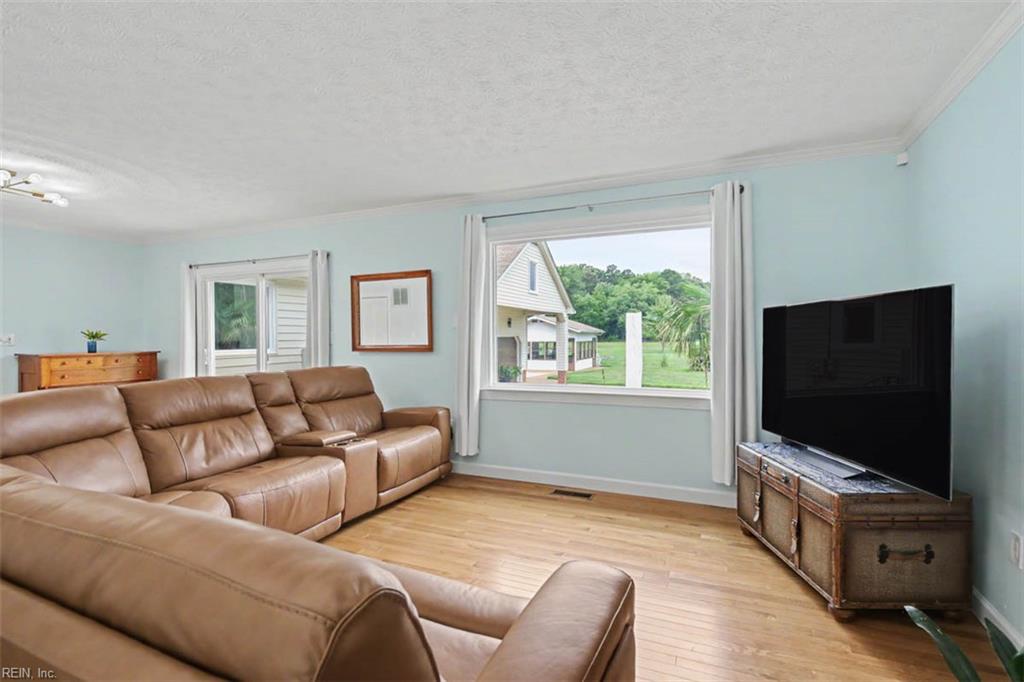 707 Waterview Road Yorktown VA 23692