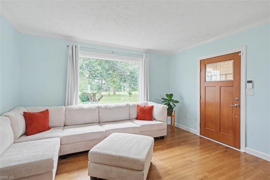 707 Waterview Road Yorktown VA 23692