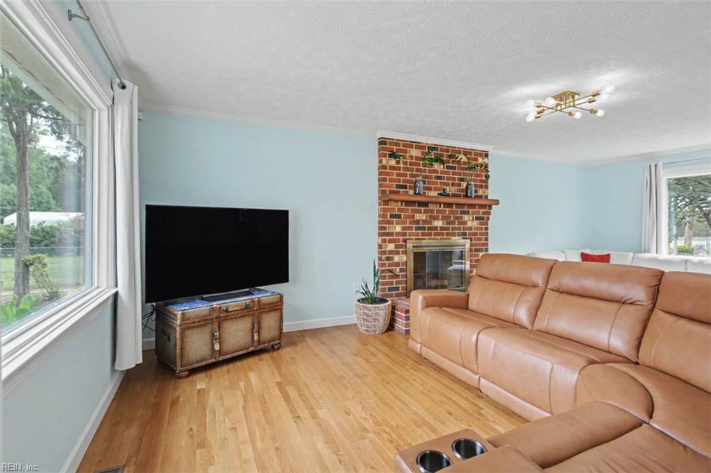 707 Waterview Road Yorktown VA 23692