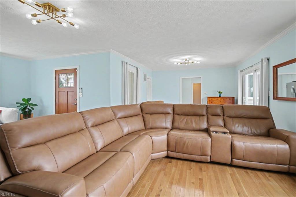 707 Waterview Road Yorktown VA 23692