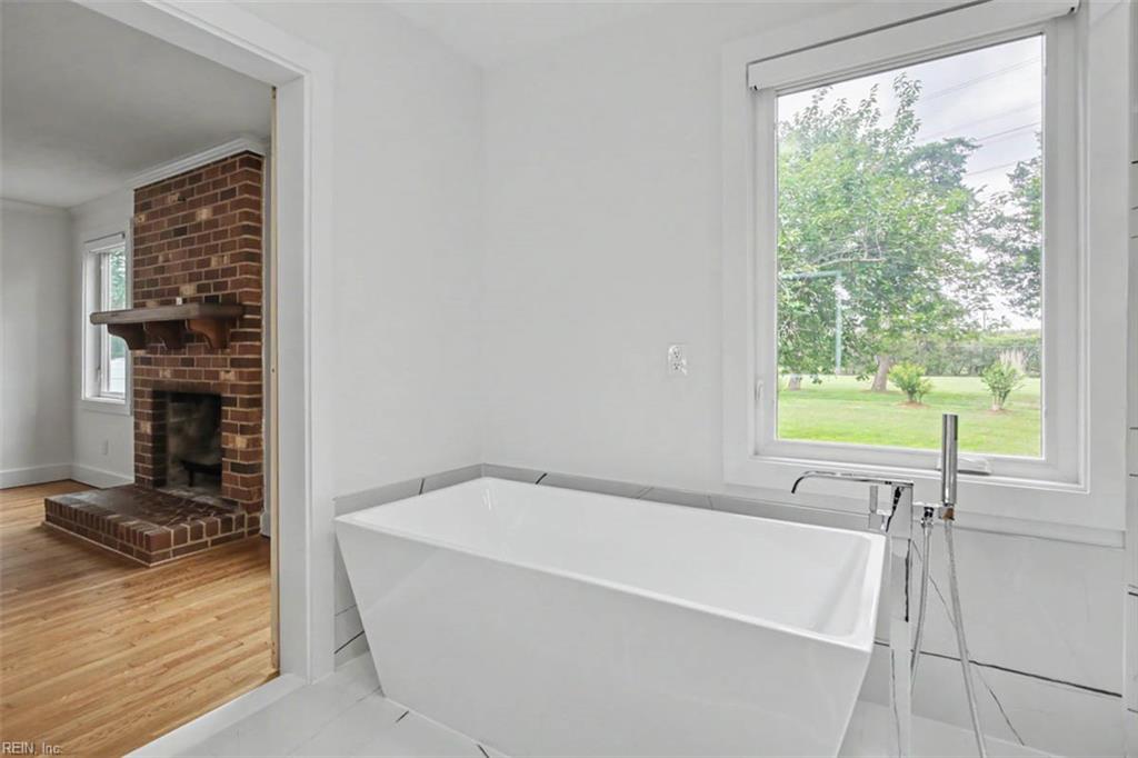 707 Waterview Road Yorktown VA 23692