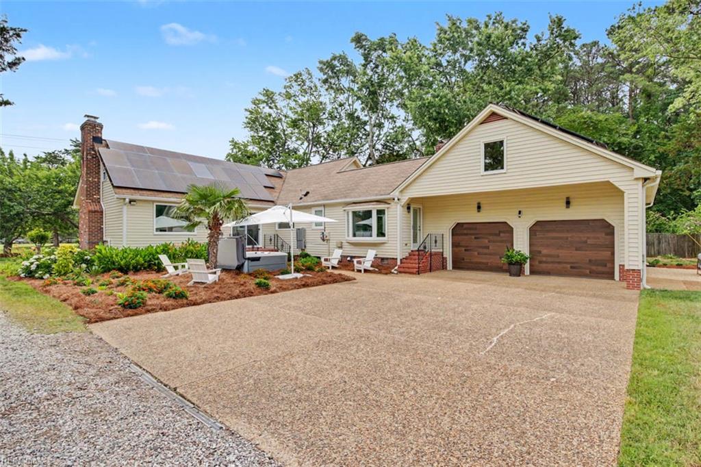 707 Waterview Road Yorktown VA 23692