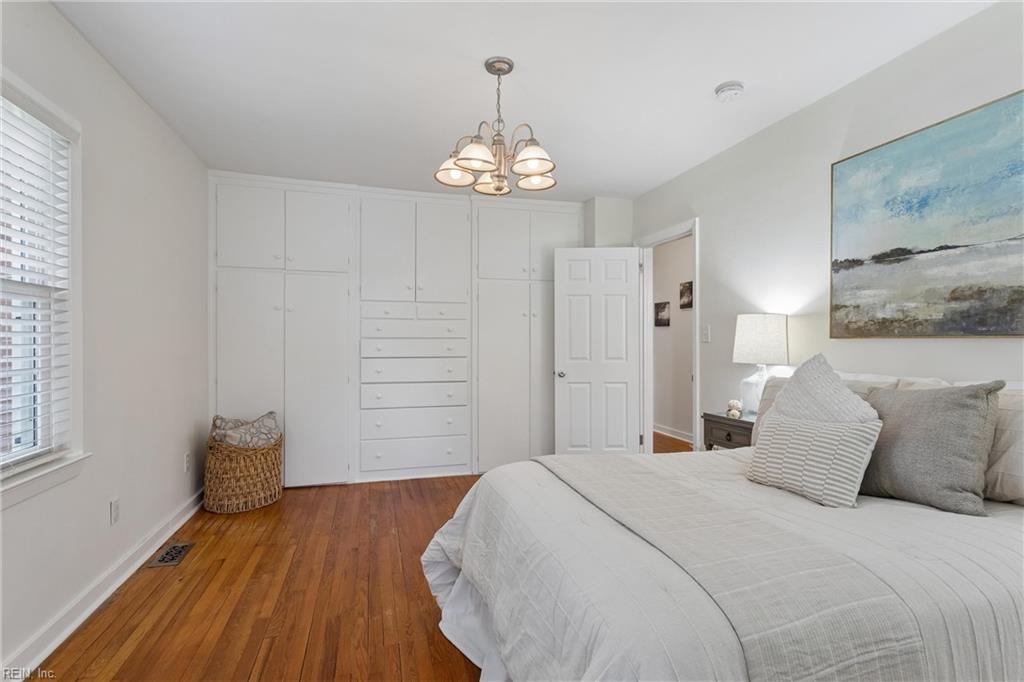 200 Mistletoe Drive Newport News VA 23606