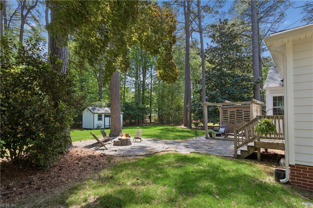 200 Mistletoe Drive Newport News VA 23606