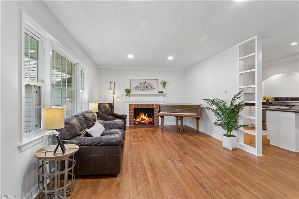 200 Mistletoe Drive Newport News VA 23606