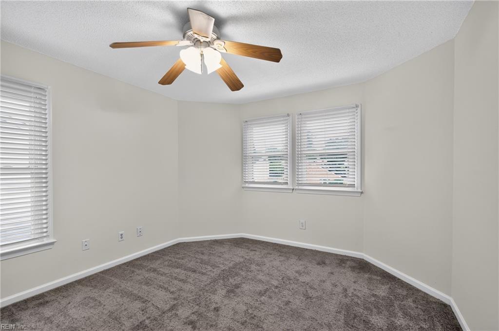 431 Warner Hall Place Newport News VA 23608