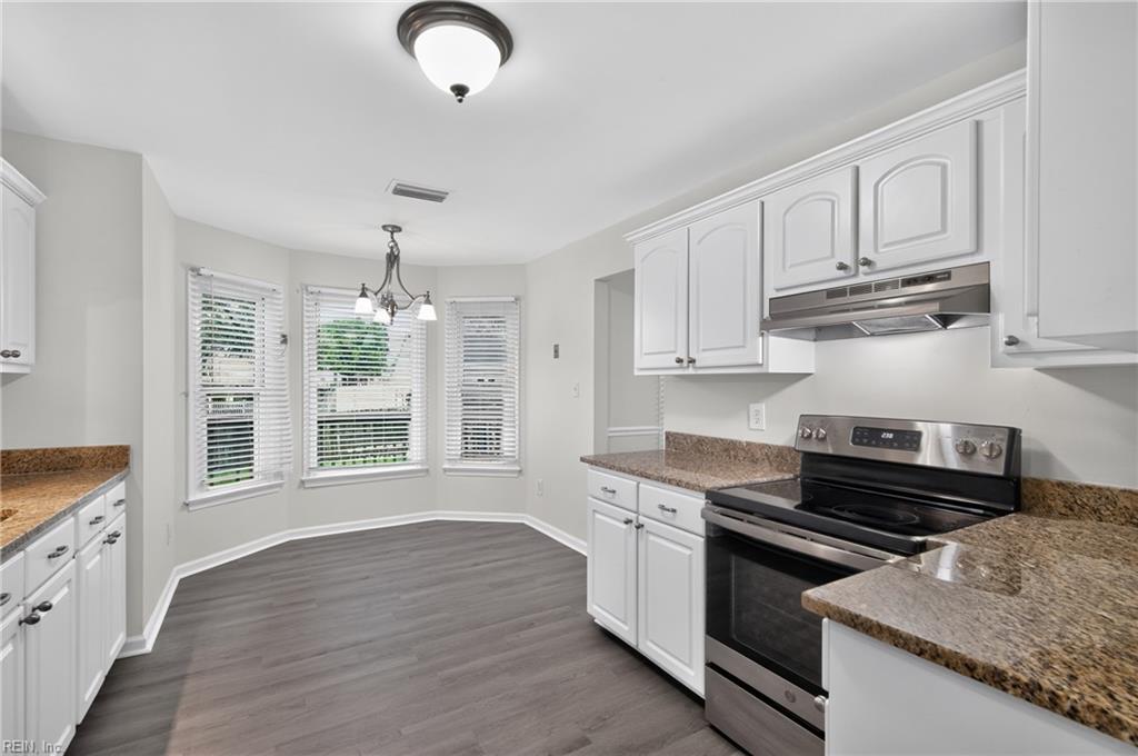 431 Warner Hall Place Newport News VA 23608