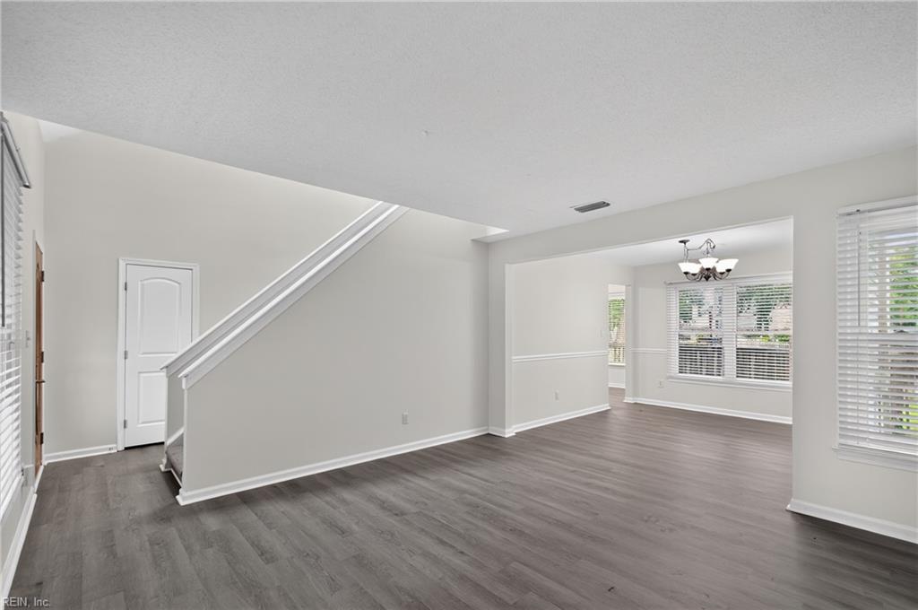 431 Warner Hall Place Newport News VA 23608