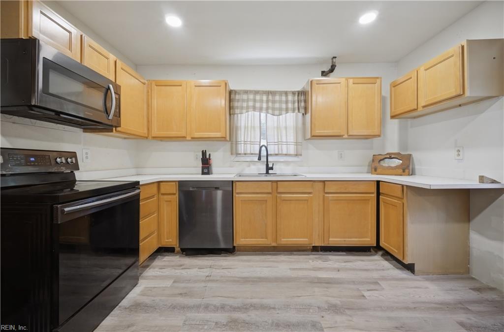 709 Mclawhorne Drive Newport News VA 23605