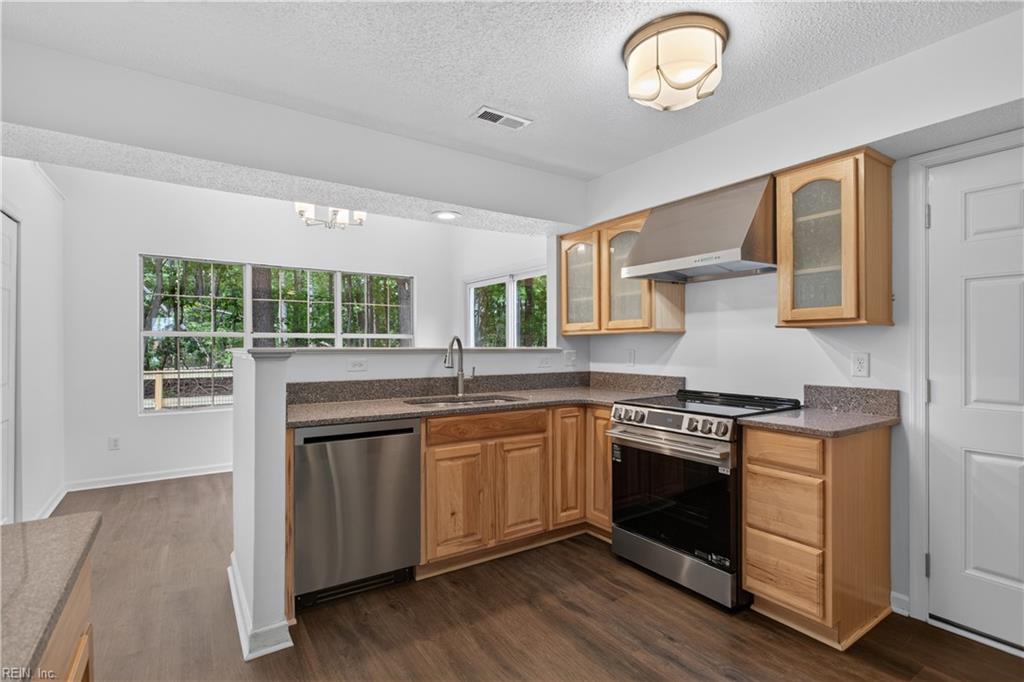 902 Sir Lionel Court Newport News VA 23608