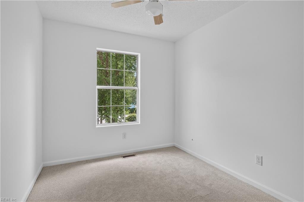 902 Sir Lionel Court Newport News VA 23608