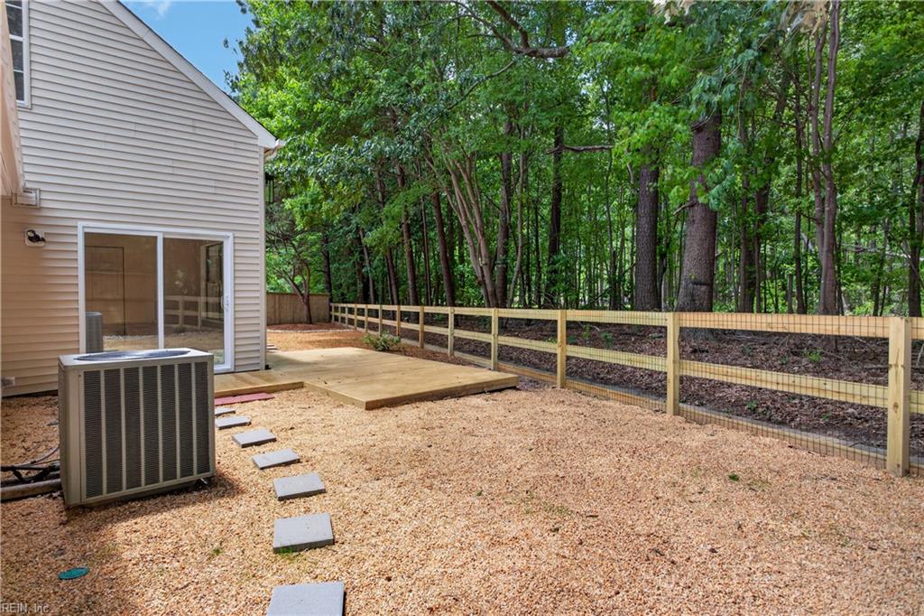 902 Sir Lionel Court Newport News VA 23608