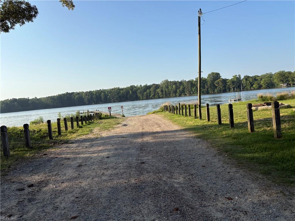 12455 Beech Trail Gloucester VA 23061