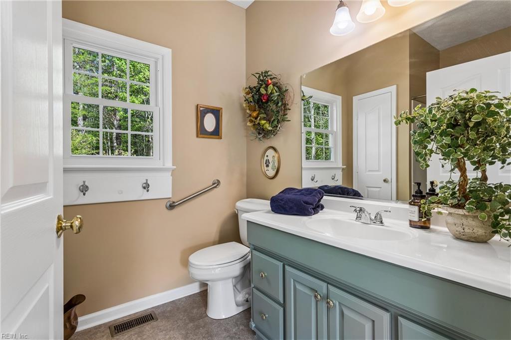 103 Kayla Court Yorktown VA 23693