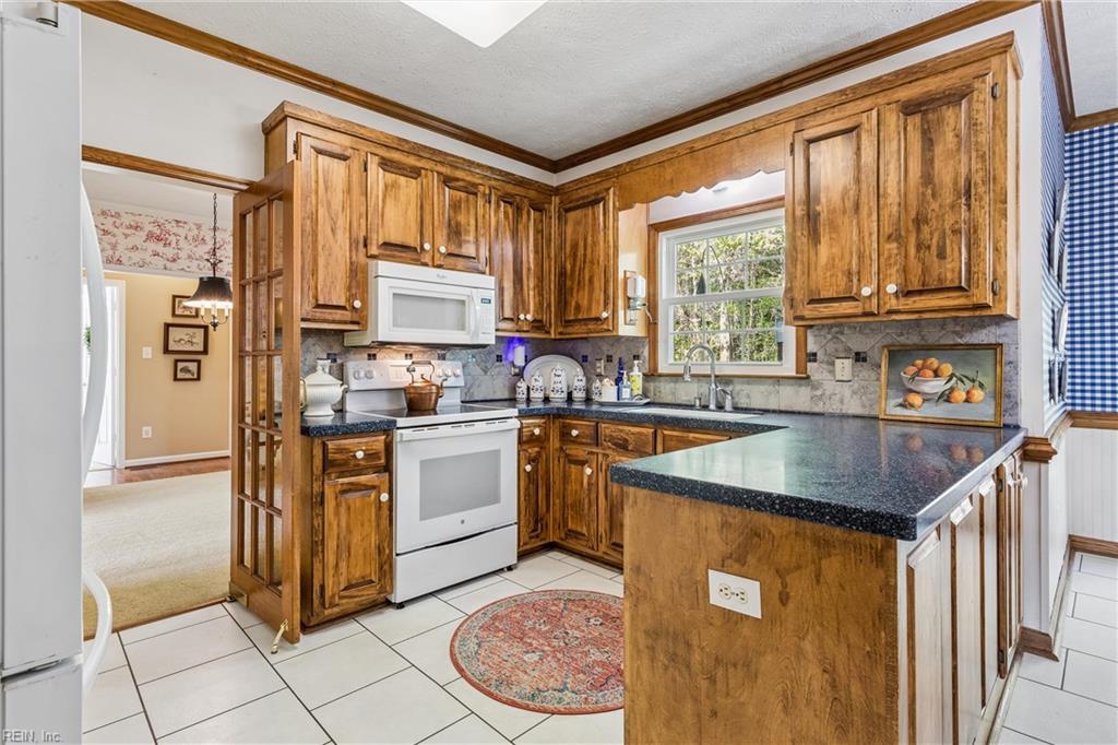 103 Kayla Court Yorktown VA 23693