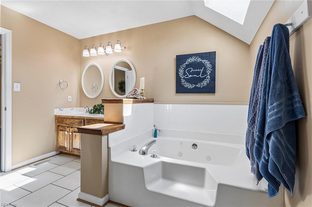 103 Kayla Court Yorktown VA 23693