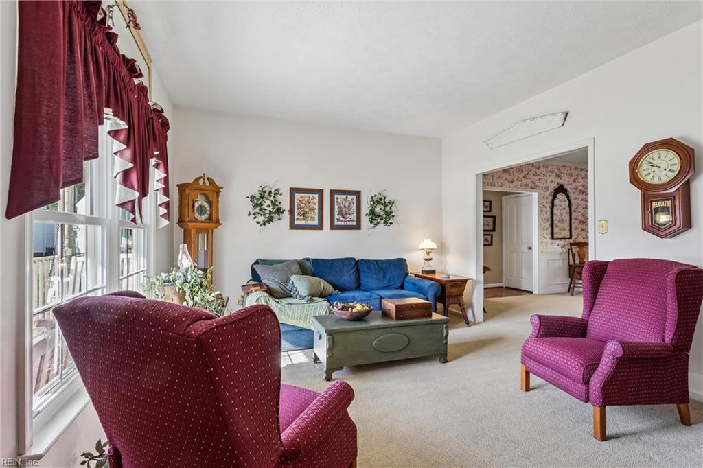 103 Kayla Court Yorktown VA 23693