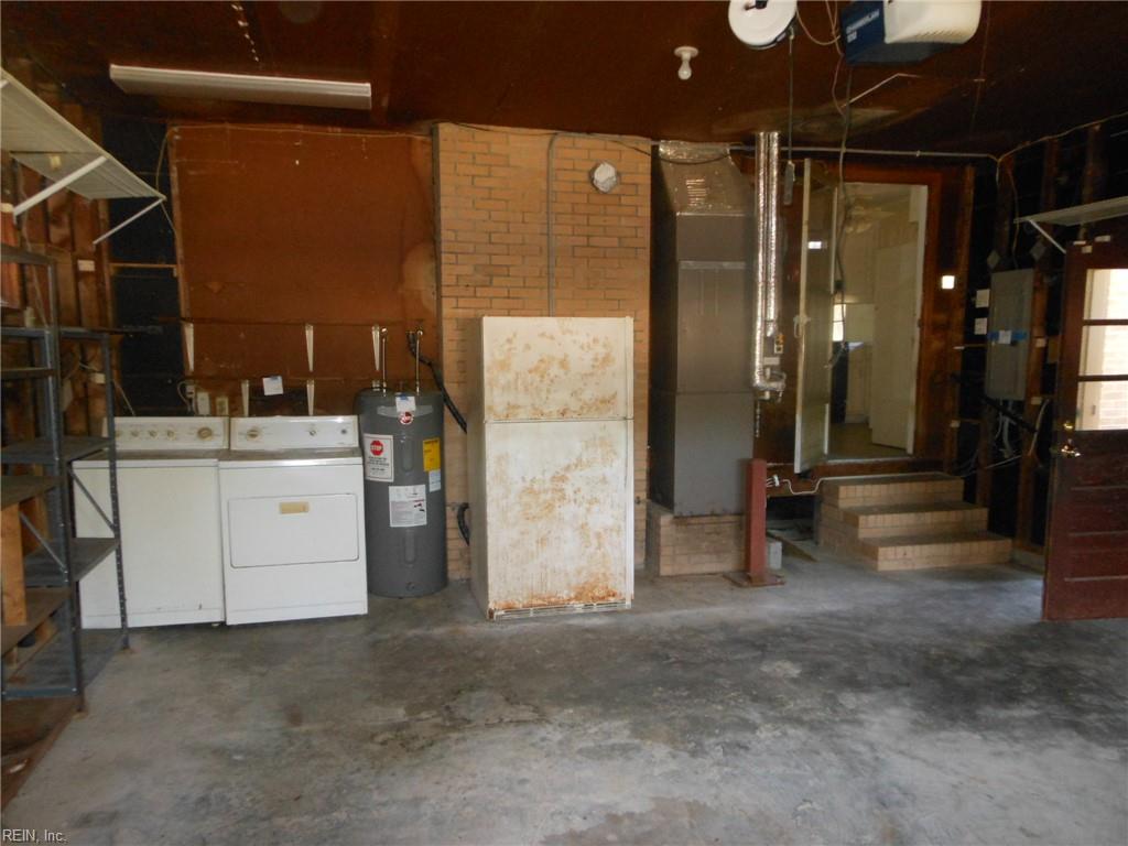 115 Glade Road Newport News VA 23606