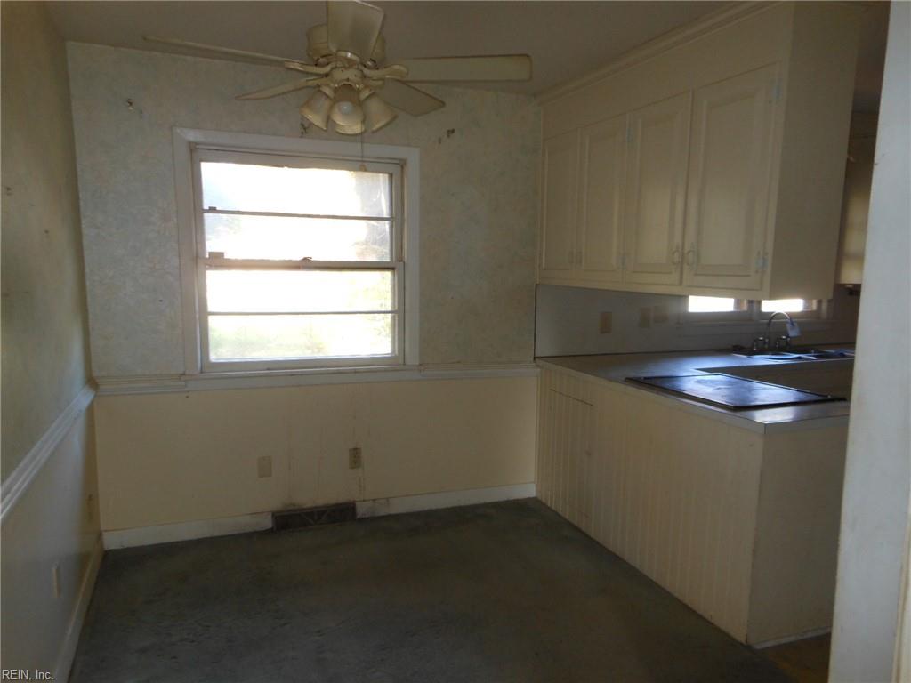 115 Glade Road Newport News VA 23606