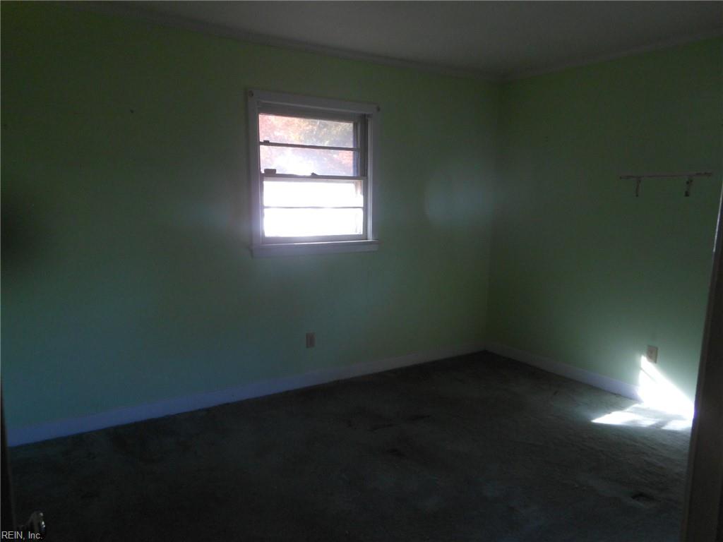 115 Glade Road Newport News VA 23606