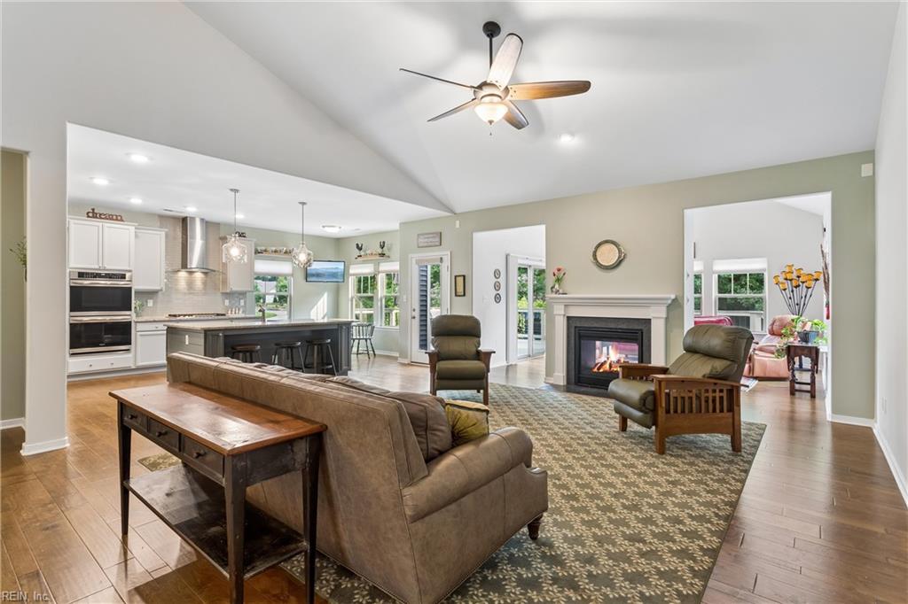 2201 Moonlight Point Williamsburg VA 23185