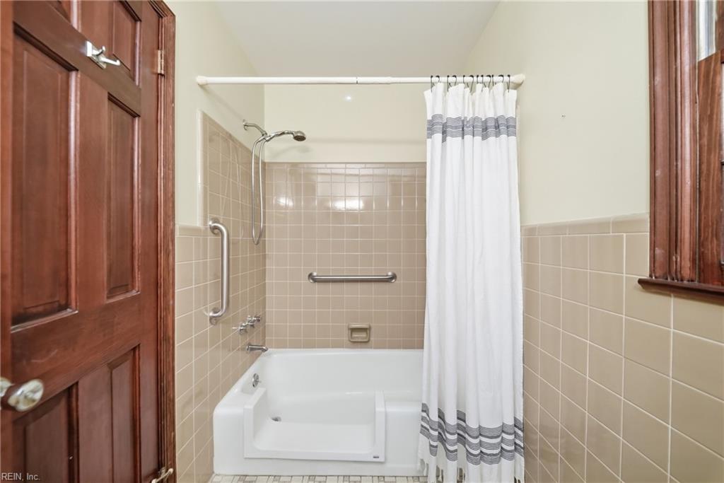 352 Wendwood Drive Newport News VA 23602