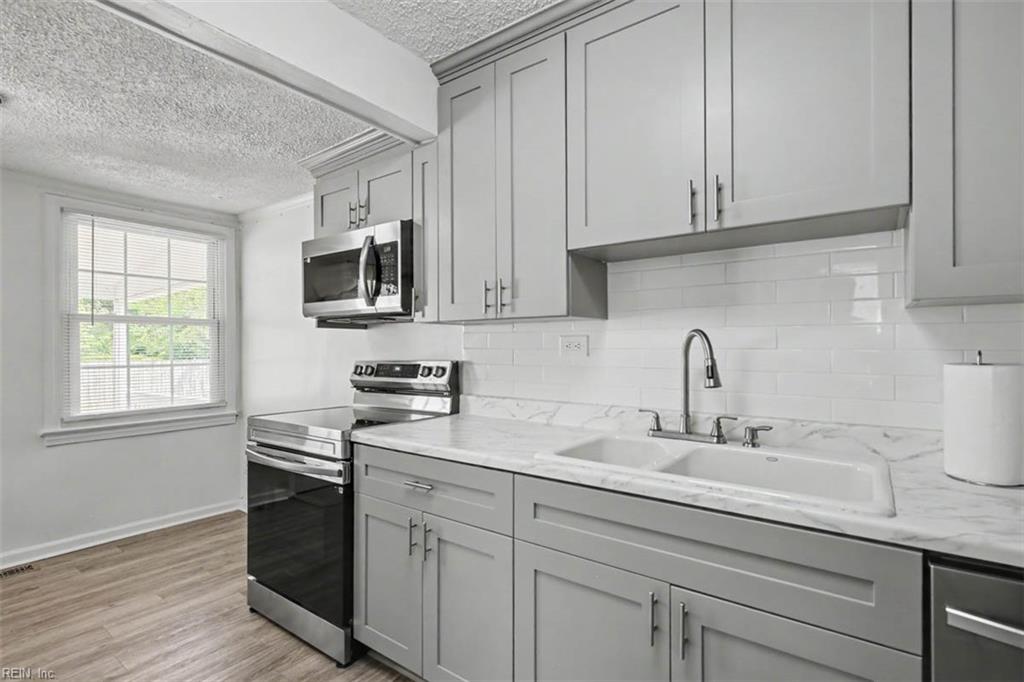 615 Lafayette Terrace Newport News VA 23605