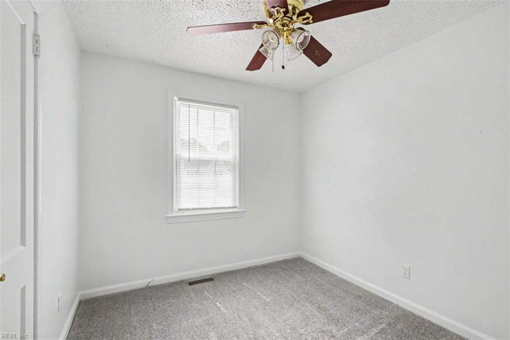 615 Lafayette Terrace Newport News VA 23605