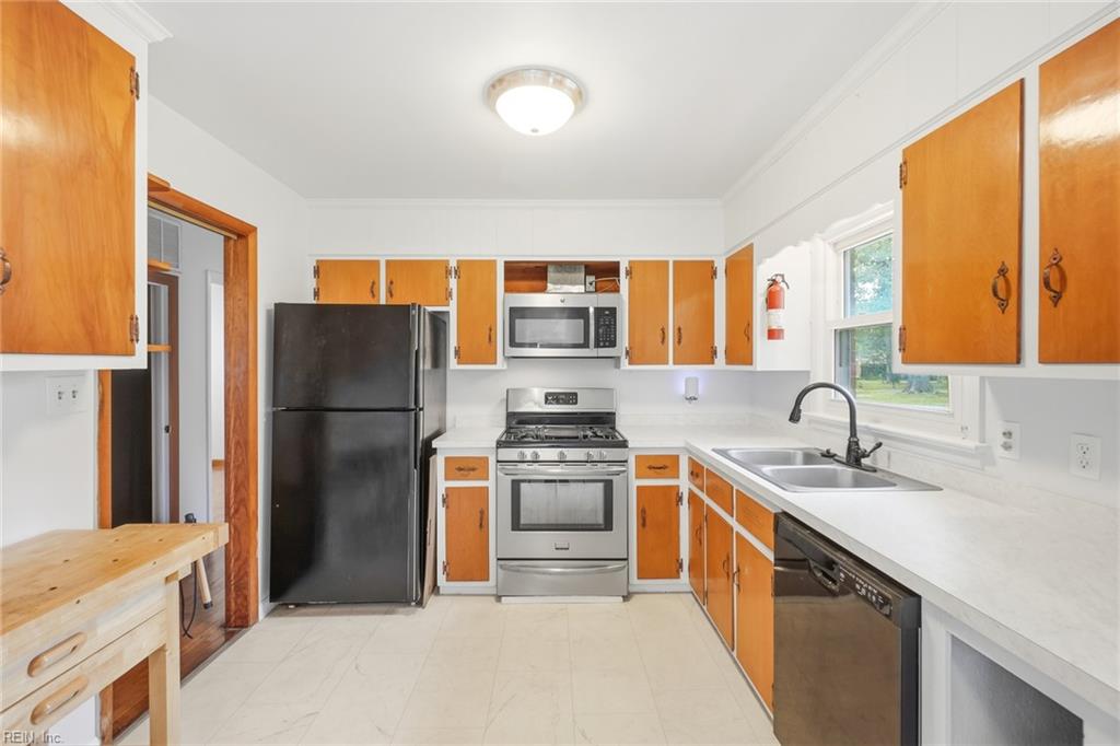 793 Fawn Lane Newport News VA 23602