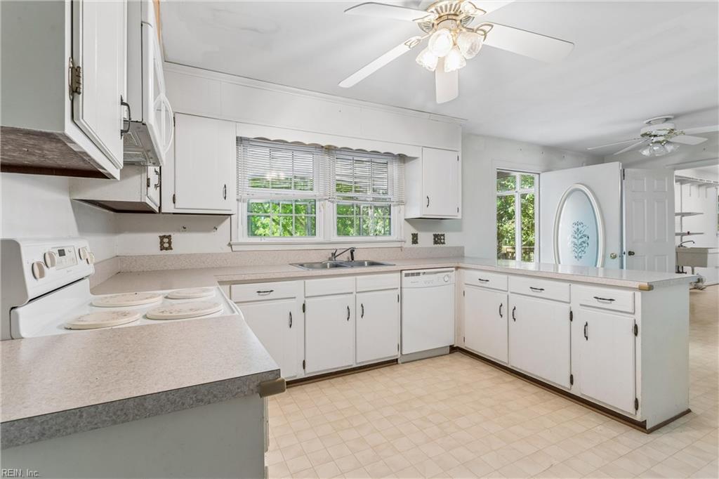 96 Anchorage Drive Newport News VA 23602