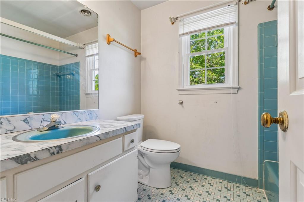 96 Anchorage Drive Newport News VA 23602
