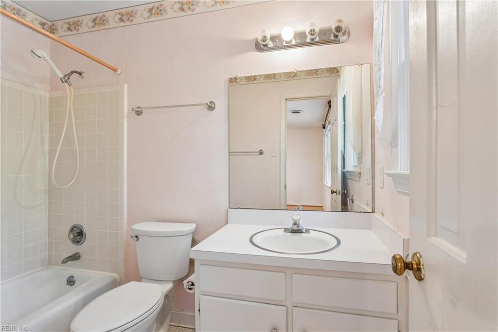 96 Anchorage Drive Newport News VA 23602