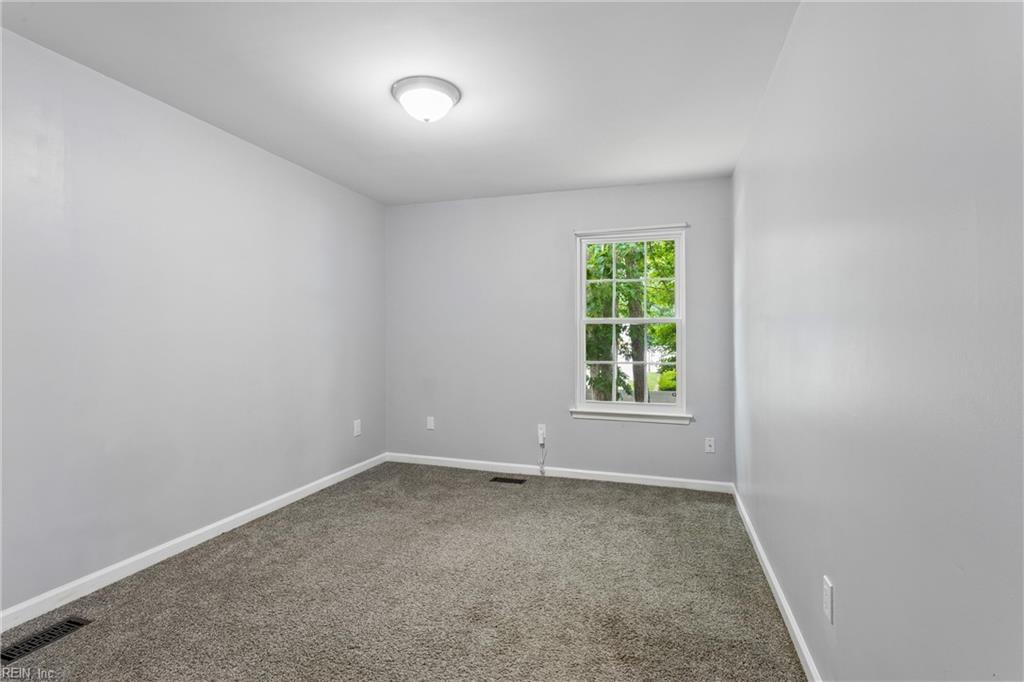 453 Wyn Drive Newport News VA 23608
