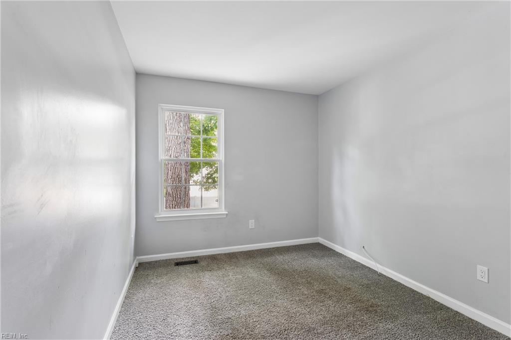 453 Wyn Drive Newport News VA 23608