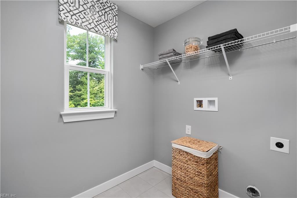 1109 Parkers Ridge Williamsburg VA 23188