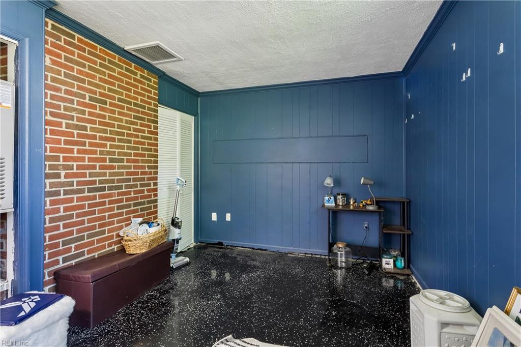 416 Lucas Creek Road Newport News VA 23602