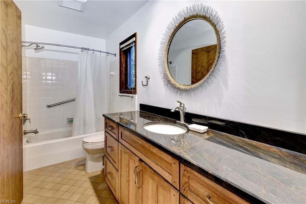 444 Marina Lane Newport News VA 23602
