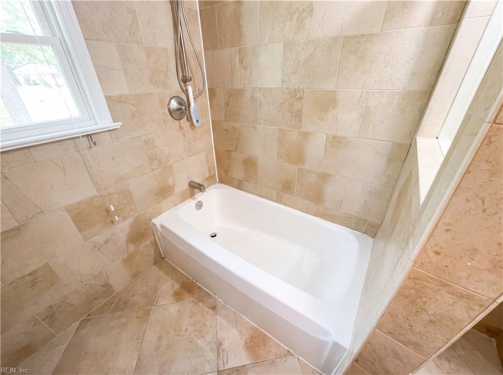 101 Bonito Drive Yorktown VA 23692