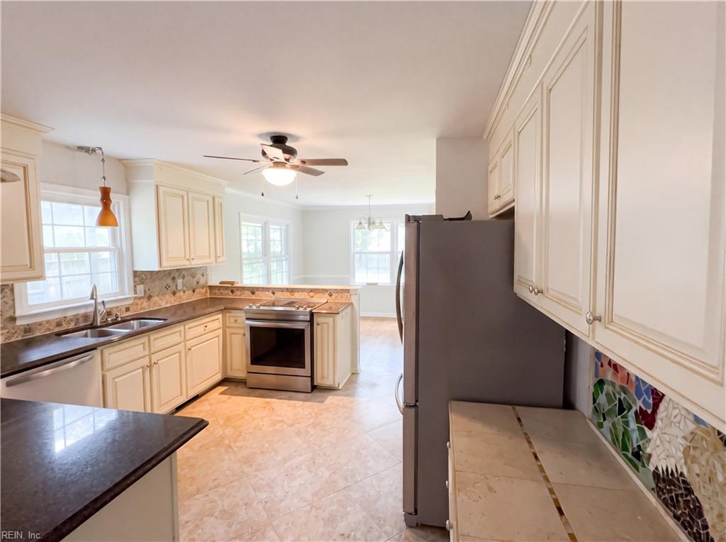 101 Bonito Drive Yorktown VA 23692