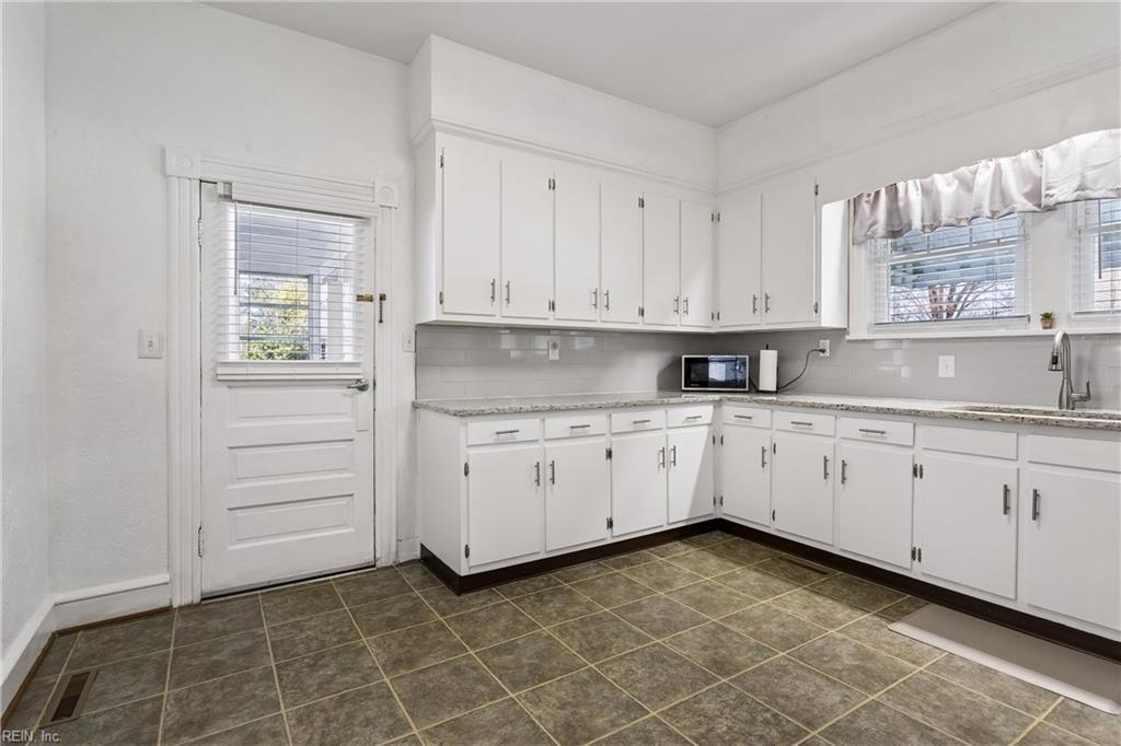 121 Old Railway Road Yorktown VA 23692